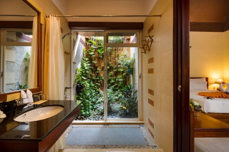 Phòng Bungalow Deluxe Hướng Vườn